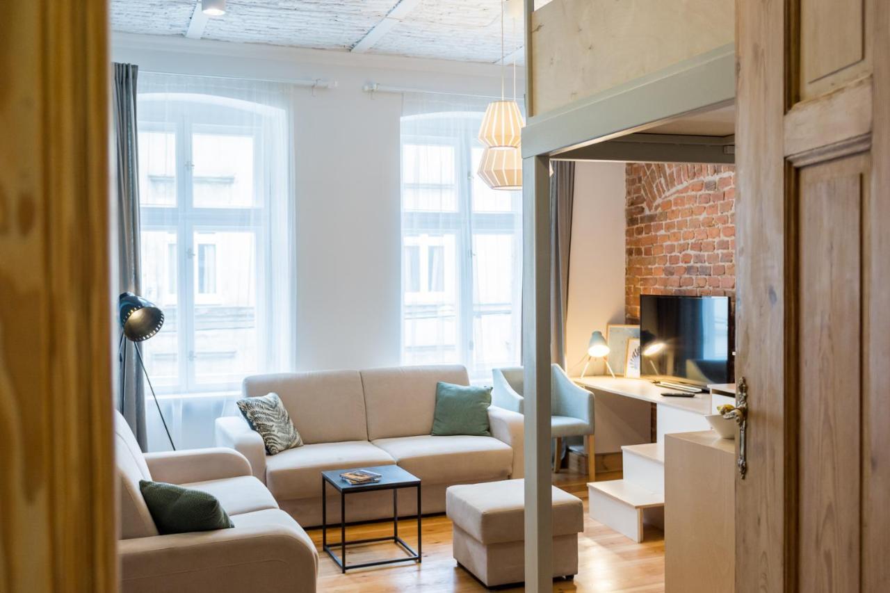 Rynek Stare Miasto 5a - Klima Netflix Apartment